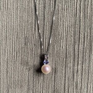 Elegant Amethyst and Pearl Silver Necklace with Dainty Pendant
